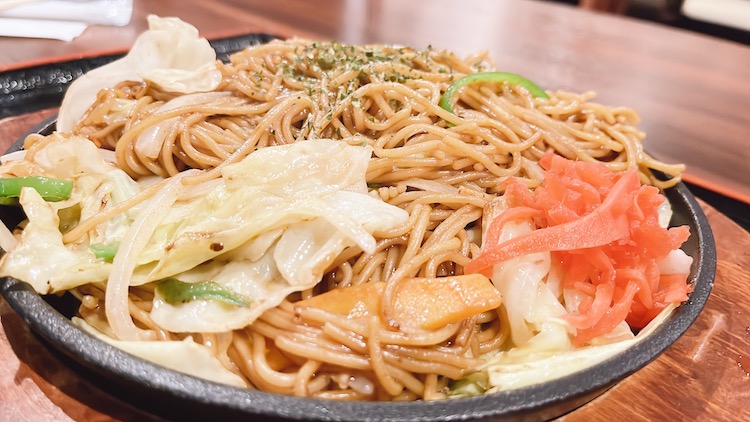 ザ・ベッド&スパ所沢のレストラン｜ソース焼きそば