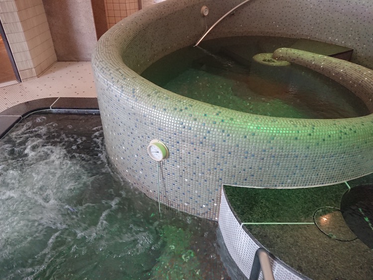 水風呂の雰囲気｜東京ドーム天然温泉 スパラクーア