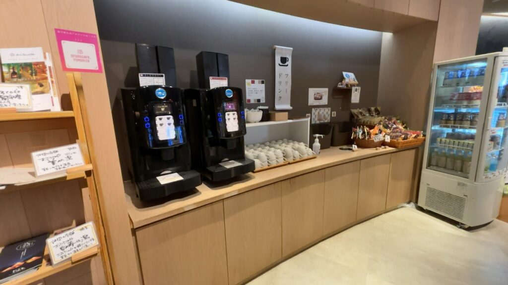 休憩エリアの雰囲気｜おふろcafé湯守座