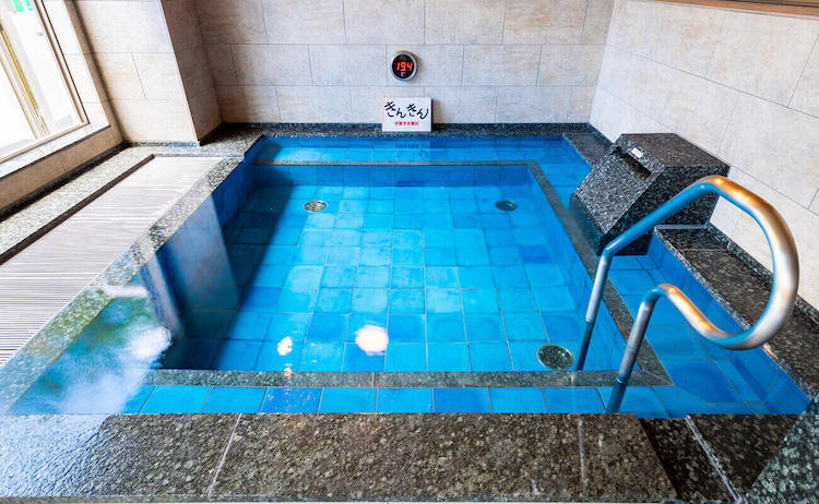 サウナ・水風呂・外気浴の雰囲気：らくスパガーデン名古屋