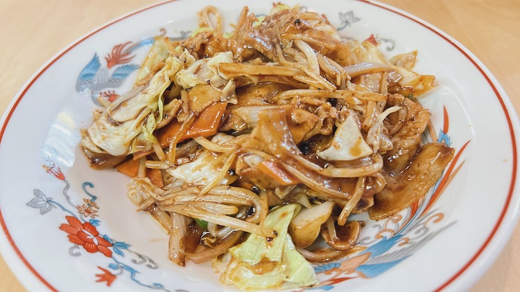 たっぷり野菜の回鍋肉定食｜カプセルイン蒲田のレストラン