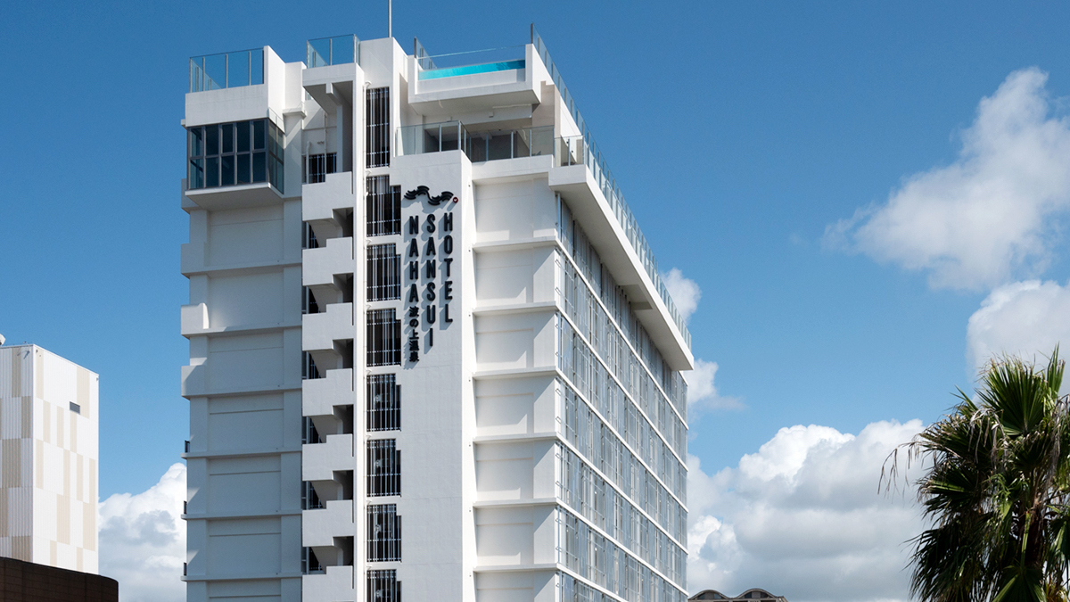 沖縄人気トップ13ホテル・宿泊施設の外観